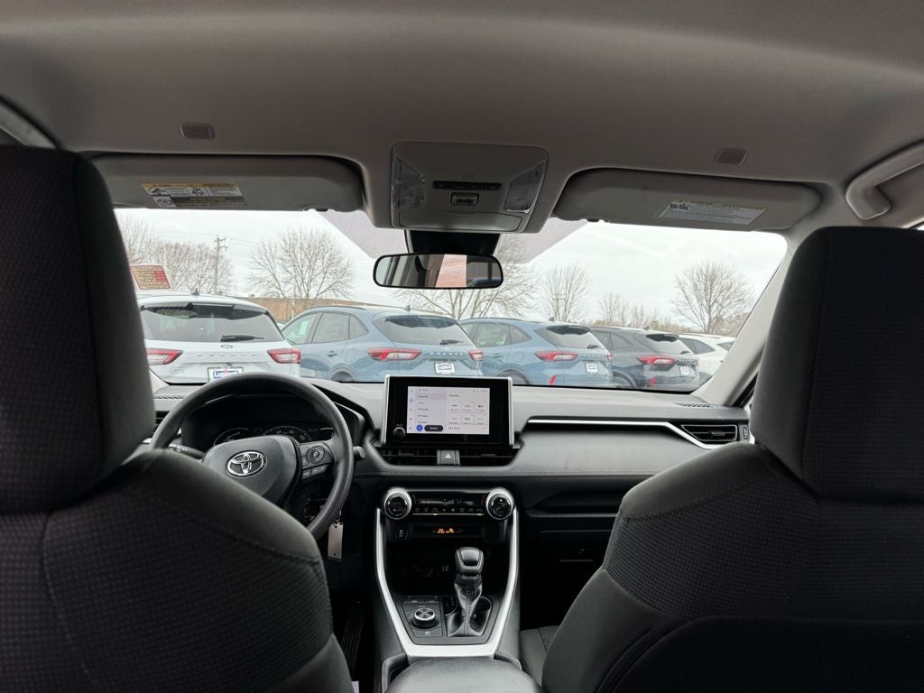 2024 Toyota RAV4 Hybrid LE