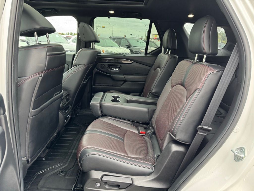 2023 Honda Pilot Elite Black Edition