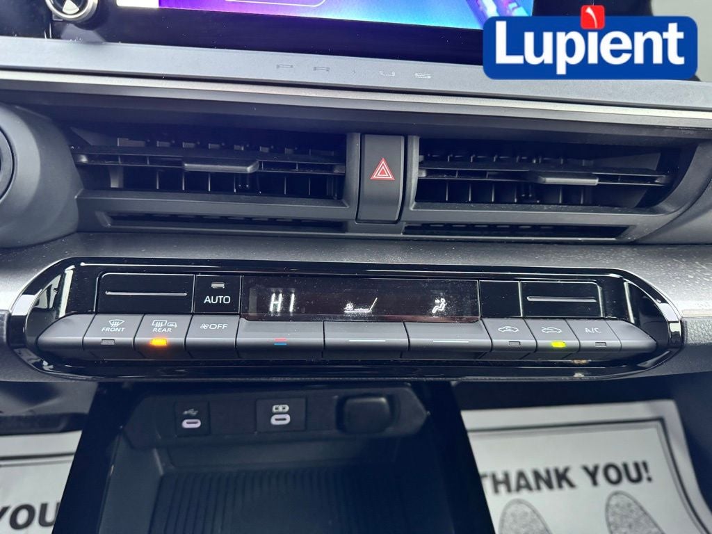 2025 Toyota Prius LE