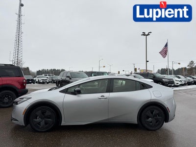 2025 Toyota Prius LE