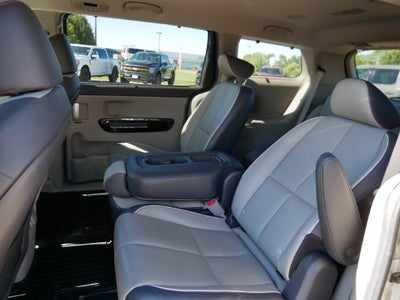 2015 Kia Sedona SX