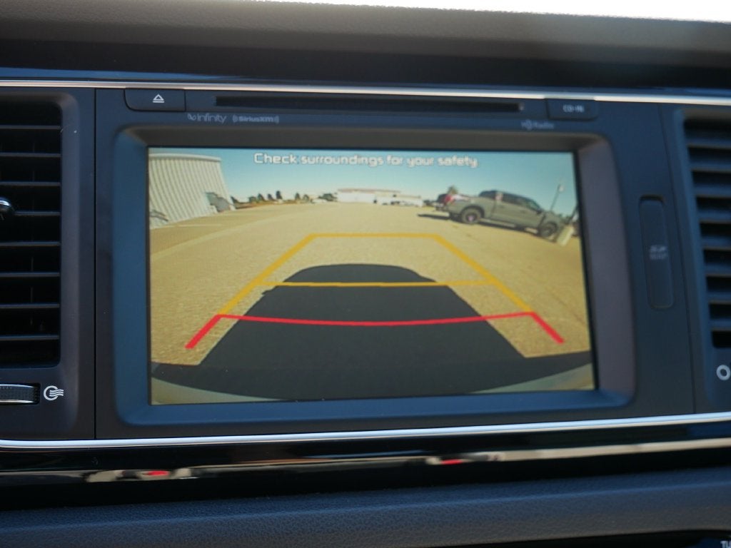 2015 Kia Sedona SX