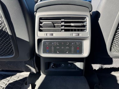 2023 Audi Q8 55 Premium Plus quattro