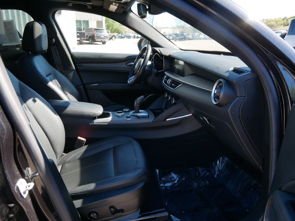 2023 Alfa Romeo Stelvio Ti