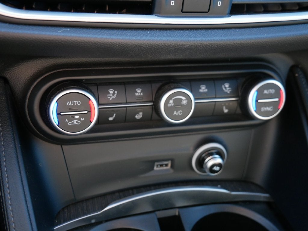 2023 Alfa Romeo Stelvio Ti